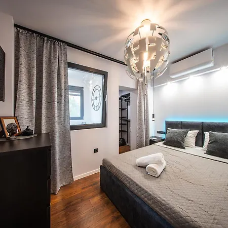 Luxbox Apartament Varna